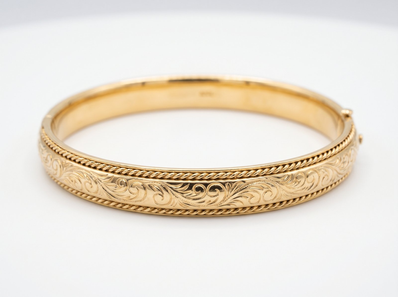 14K gold bangle bracelet